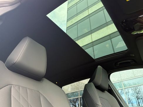 Used 2025 BMW X3 xDrive30i w/ Convenience Package image 20