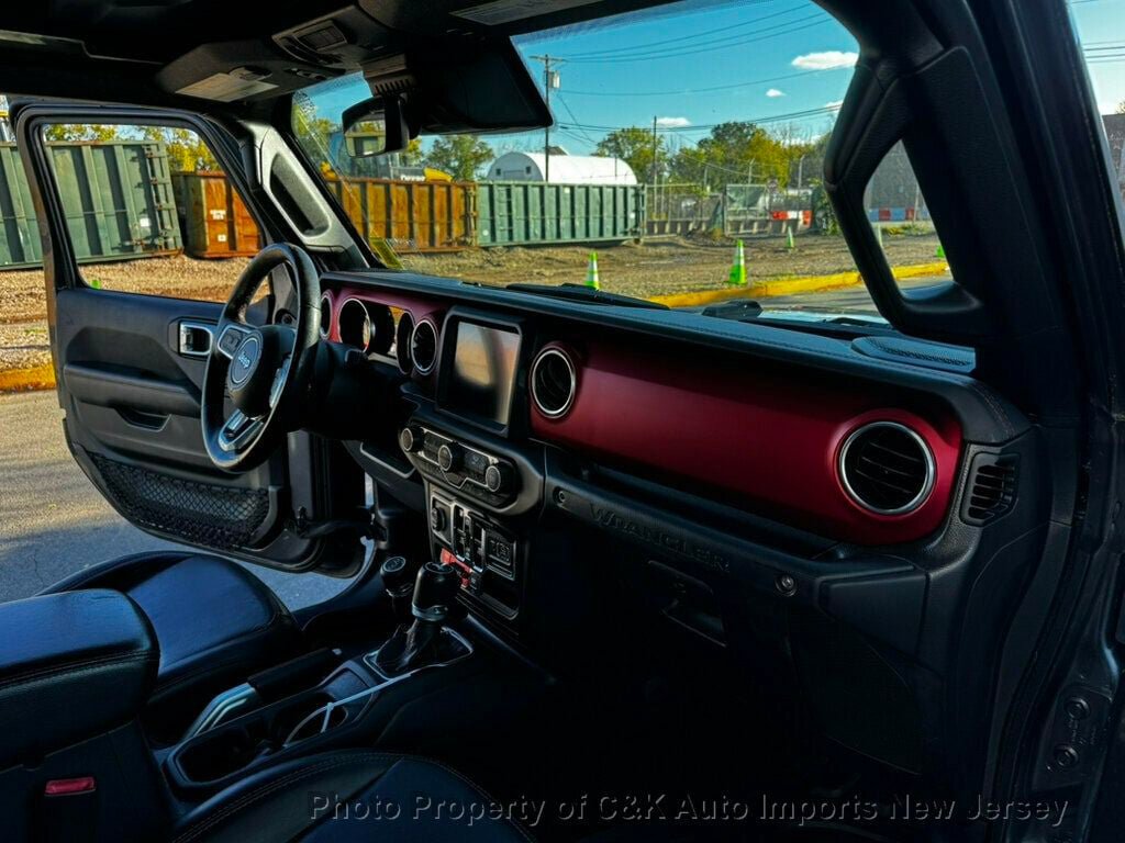Used 2020 Jeep Wrangler Unlimited Rubicon AWD/4WD image 21