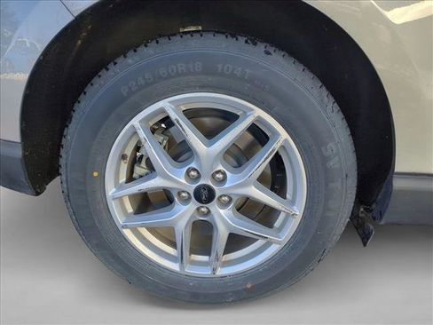 Used 2023 Ford Edge SEL image 23