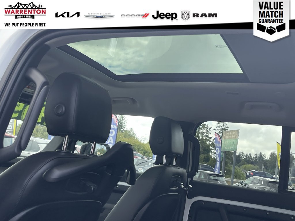 Used 2020 Land Rover Defender 110 SE AWD/4WD image 17
