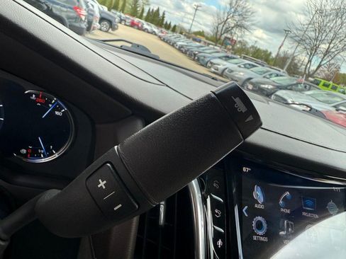 Used 2016 Cadillac Escalade ESV Premium AWD/4WD image 29