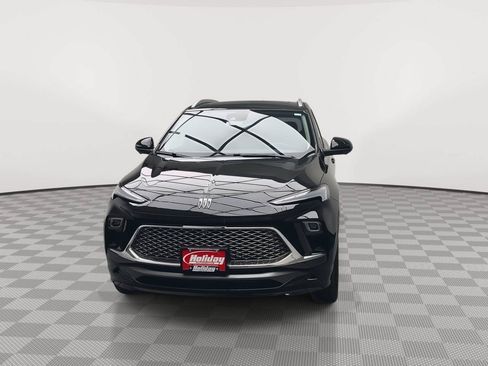 Used 2026 Buick Encore GX Avenir w/ Avenir Technology Package AWD/4WD image 36