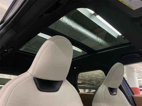 Certified 2025 MINI Cooper Countryman S w/ Comfort Package Max image 20