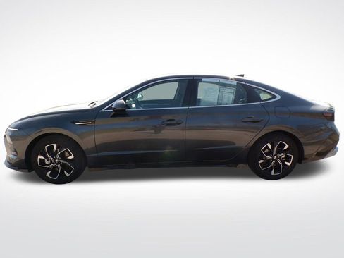 Certified 2025 Hyundai Sonata SEL AWD/4WD image 2