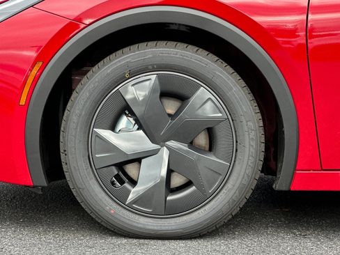 New 2026 Toyota Prius Plug-In Hybrid image 31