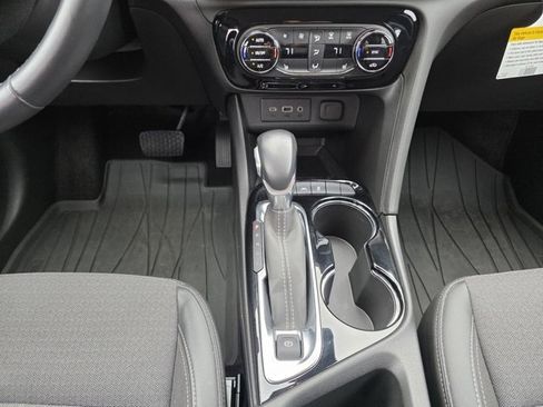 Used 2021 Buick Encore GX Select image 29