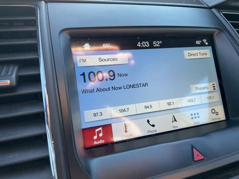 Used 2016 Ford Taurus SEL w/ Equipment Group 201A image 17