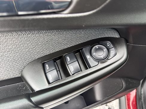 Used 2023 Chevrolet TrailBlazer LT w/ Convenience Package image 11