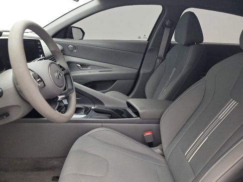 Used 2021 Hyundai Elantra SEL FWD image 17