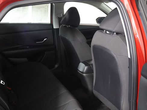 Used 2023 Hyundai Elantra SEL w/ Convenience Package FWD image 28