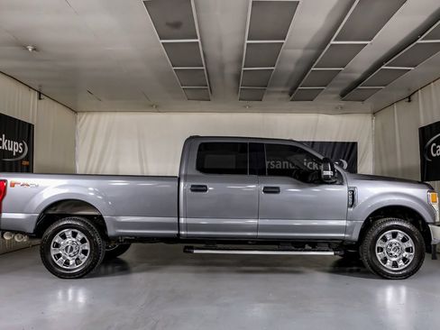 Used 2022 Ford F250 XLT w/ XLT Value Package AWD/4WD image 5