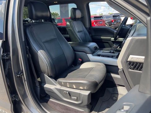 Used 2015 Ford F150 Lariat w/ Equipment Group 501A Mid AWD/4WD image 26