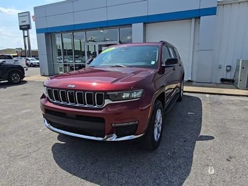 Used 2022 Jeep Grand Cherokee L Limited w/ Luxury Tech Group II AWD/4WD image 3