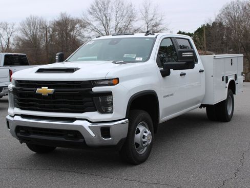 New 2026 Chevrolet Silverado 3500 W/T w/ WT Convenience Package AWD/4WD image 2
