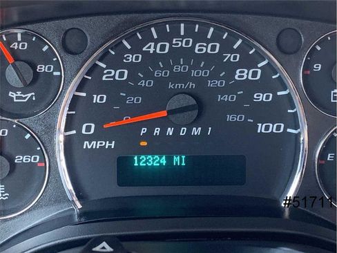 Used 2014 Chevrolet Express 3500 Cutaway Van w/ School Bus Package image 29