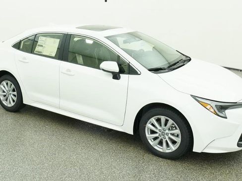 New 2026 Toyota Corolla XLE FWD image 8