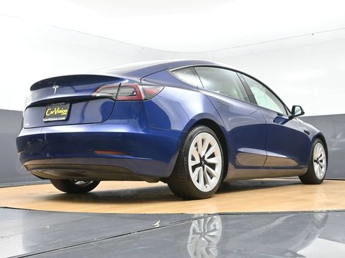 Used 2021 Tesla Model 3 Standard Range Plus RWD image 56