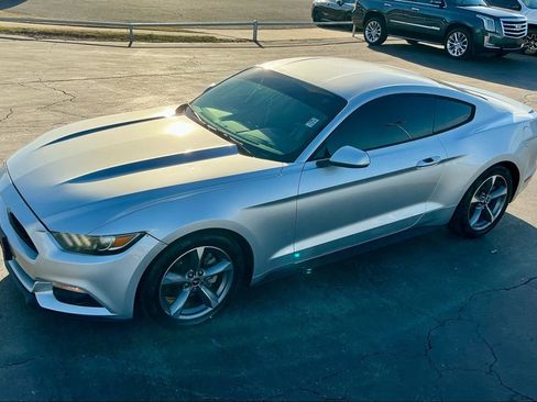 Used 2015 Ford Mustang Coupe w/ Equipment Group 051A image 5