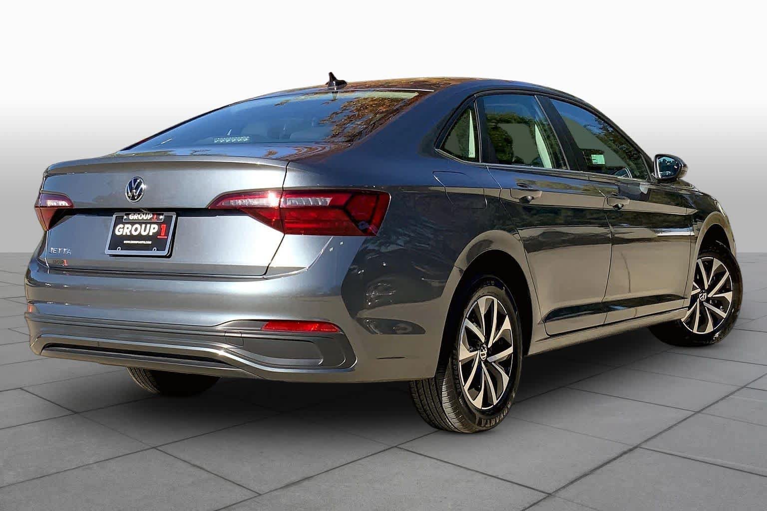 Used 2024 Volkswagen Jetta S FWD image 12