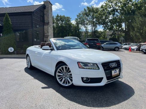 Used 2011 Audi A5 2.0T Premium Plus w/ Premium Plus Pkg image 2