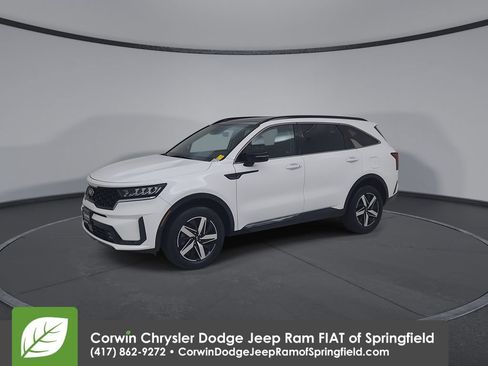 Used 2021 Kia Sorento EX w/ Panoramic Sunroof Package AWD/4WD image 9