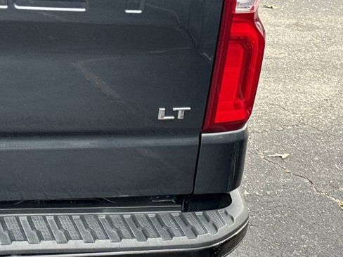 Used 2019 Chevrolet Silverado 1500 LT Trail Boss image 10