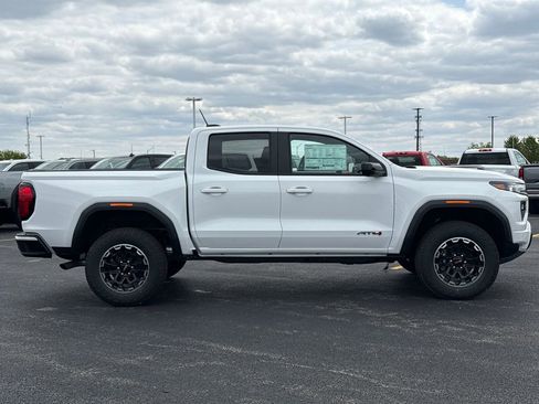 New 2026 GMC Canyon AT4 w/ Technology Plus Package AWD/4WD image 11
