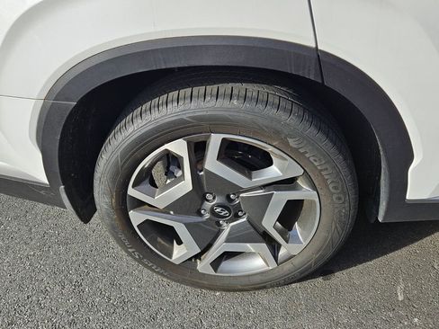 Used 2024 Hyundai Palisade SEL w/ Premium Package image 11