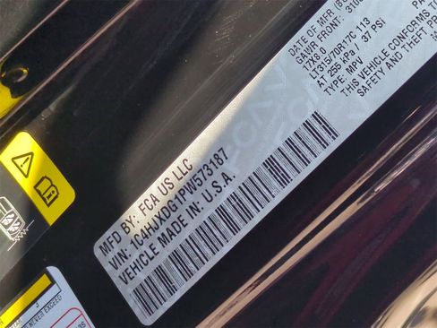 Certified 2023 Jeep Wrangler Unlimited Sport w/ Xtreme 35 Tire Package image 35