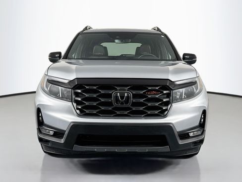 Certified 2023 Honda Passport TrailSport image 2