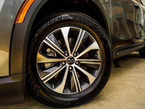 Used 2025 INFINITI QX60 Pure w/ Cargo Package image 3