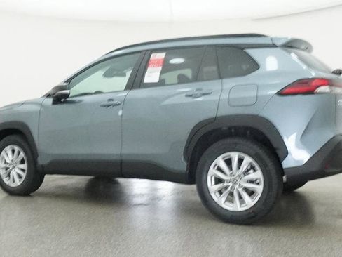 New 2026 Toyota Corolla Cross LE FWD image 20