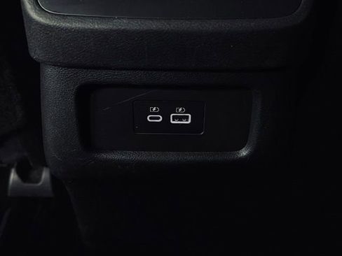 Used 2023 Nissan Pathfinder SL image 23