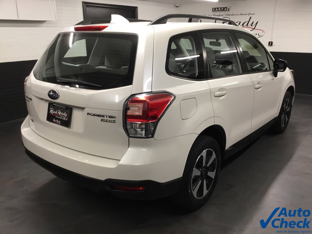 Used 2017 Subaru Forester 2.5i w/ Alloy Wheel Package AWD/4WD image 11