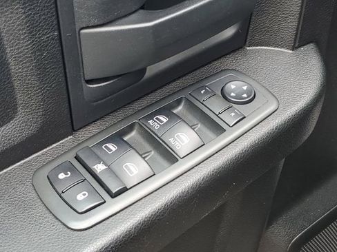 Used 2013 RAM 1500 Express AWD/4WD image 18
