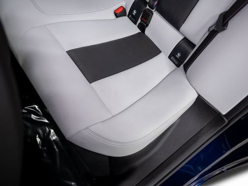 Used 2025 BMW M3 Competition w/ Executive Package image 38