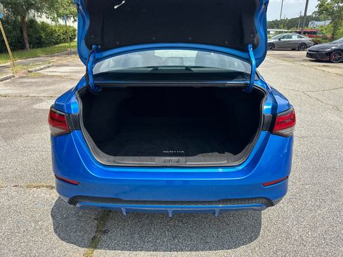Used 2024 Nissan Sentra SV FWD image 18