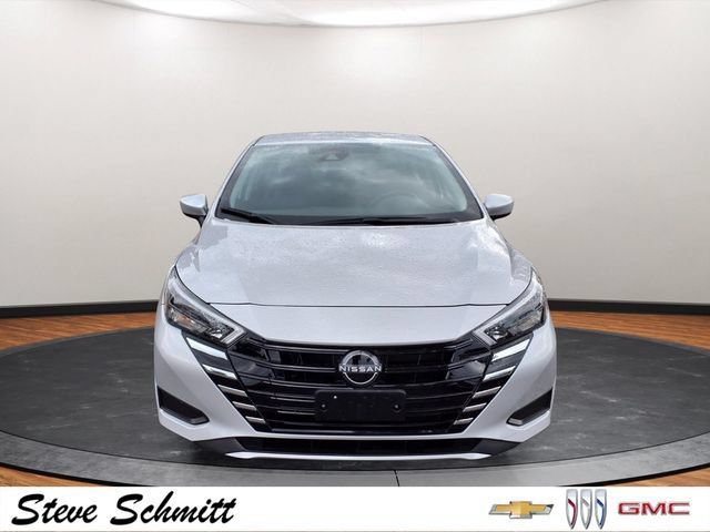 Used 2025 Nissan Versa SV FWD image 26
