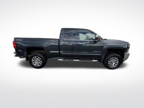 Used 2017 Chevrolet Silverado 2500 LTZ w/ Z71 Package, Off-Road AWD/4WD image 8