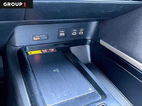 Used 2025 Toyota Camry LE FWD image 35
