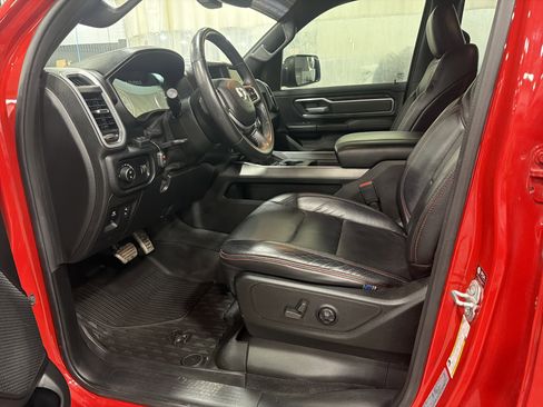Used 2021 RAM 1500 Big Horn image 3