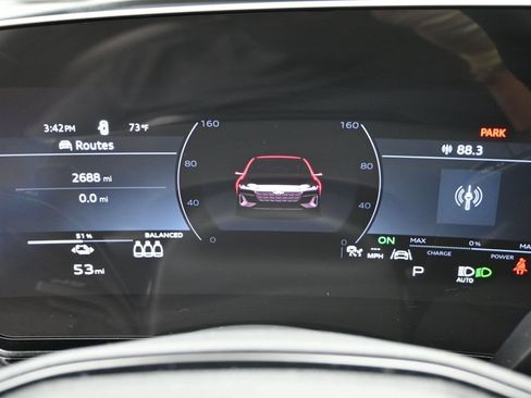Used 2025 Audi A6 e-tron Prestige AWD/4WD image 21