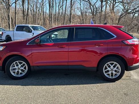 Certified 2023 Ford Edge SEL w/ Convenience Package image 6