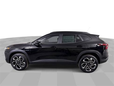 New 2026 Chevrolet Trax RS w/ Driver Confidence Package image 5