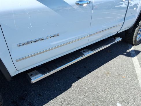 Used 2015 GMC Sierra 3500 Denali w/ Duramax Plus Package image 11