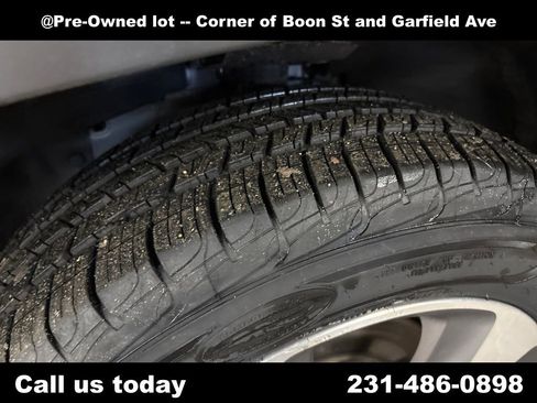 Used 2020 Jeep Cherokee Limited image 11