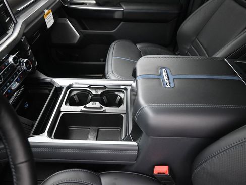 New 2026 Ford F250 Platinum w/ Tremor Off-Road Package image 20