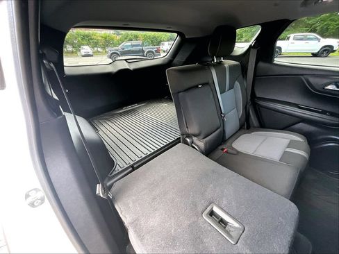 Used 2023 Chevrolet Blazer LT w/ Convenience Package AWD/4WD image 16