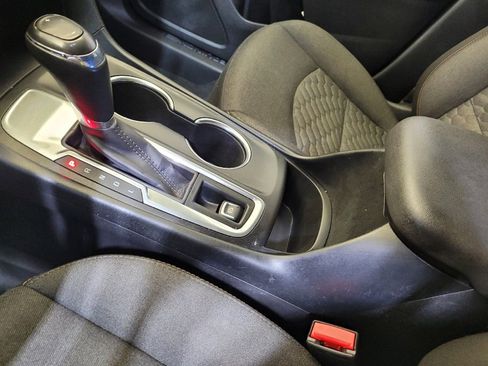 Used 2019 Chevrolet Equinox LT image 26