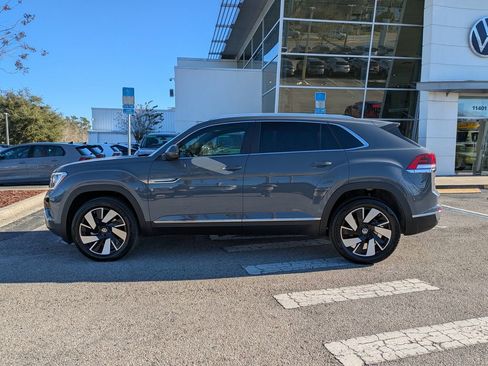 New 2026 Volkswagen Atlas Cross Sport SEL AWD/4WD image 3